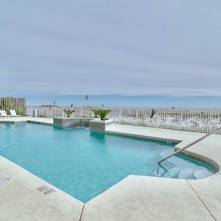 Beachfront Gulf Shores Condo With Pool Eksteriør billede