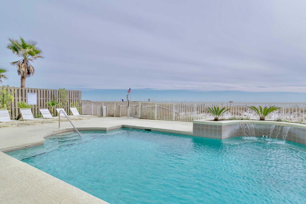 Beachfront Gulf Shores Condo With Pool Eksteriør billede
